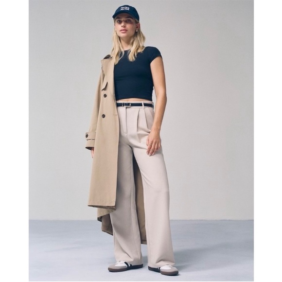 NWT Abercrombie Tailored High Rise Pleated Wide Leg Trouser Pants 12 short - Picture 1 of 15
